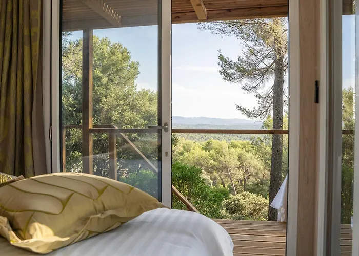 Le Chant des Pins Lodge&Spa Tour de Keyrié Aix-en-Provence